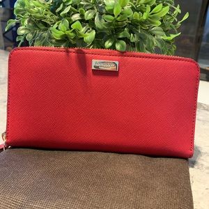 BRAND NEW Kate Spade ♠️ wallet